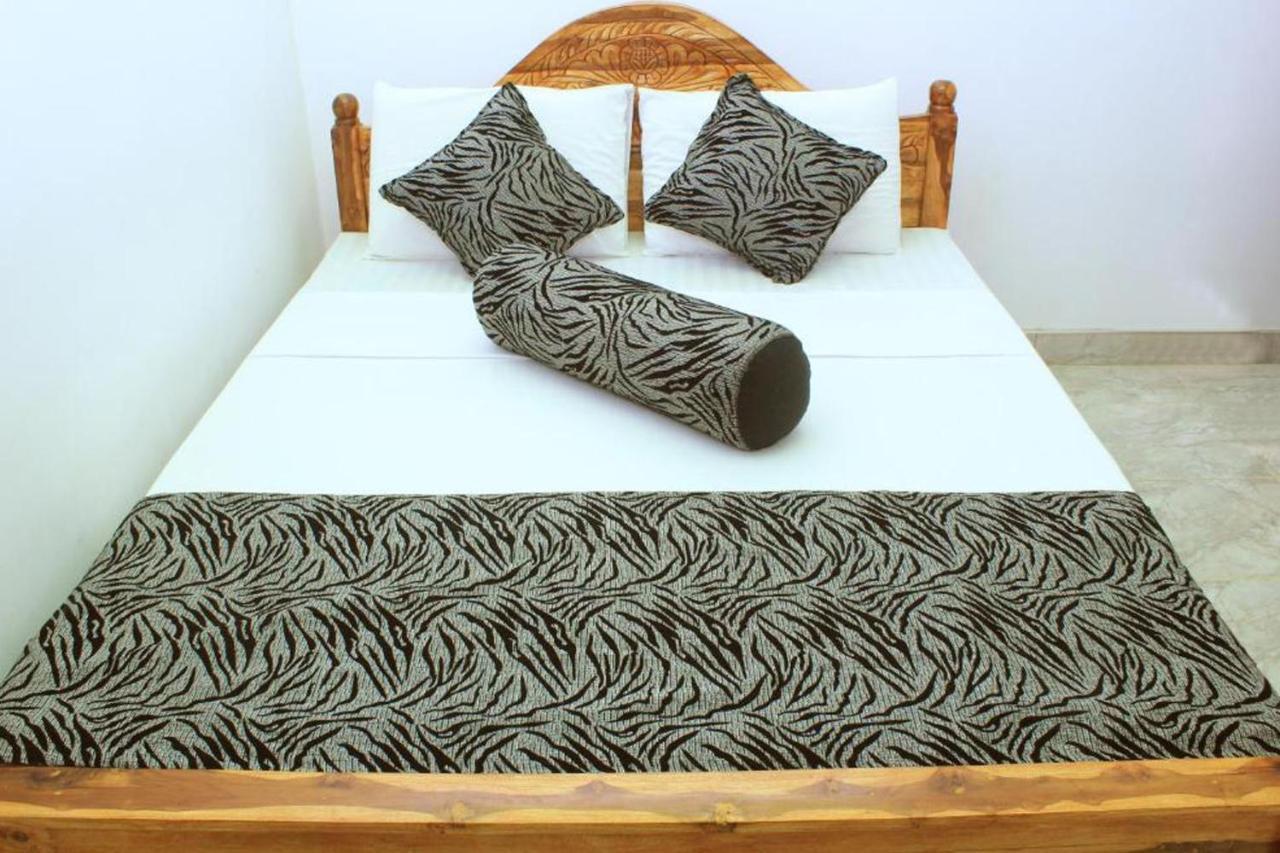 Keerthi Homestay Sigiriya Exterior photo